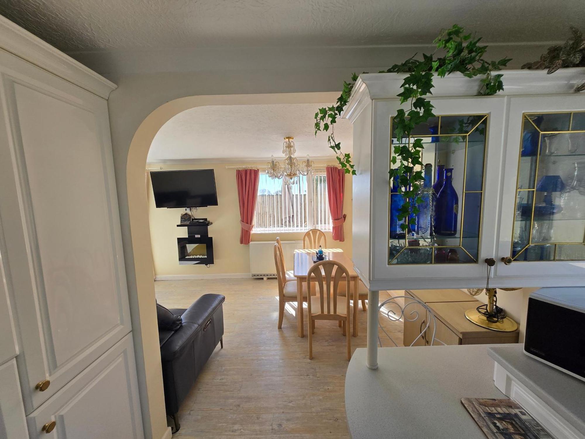Family Bungalow With Private Pool Kilgetty Екстер'єр фото